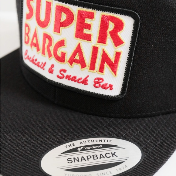 Black Cap - Picture 2 of 3